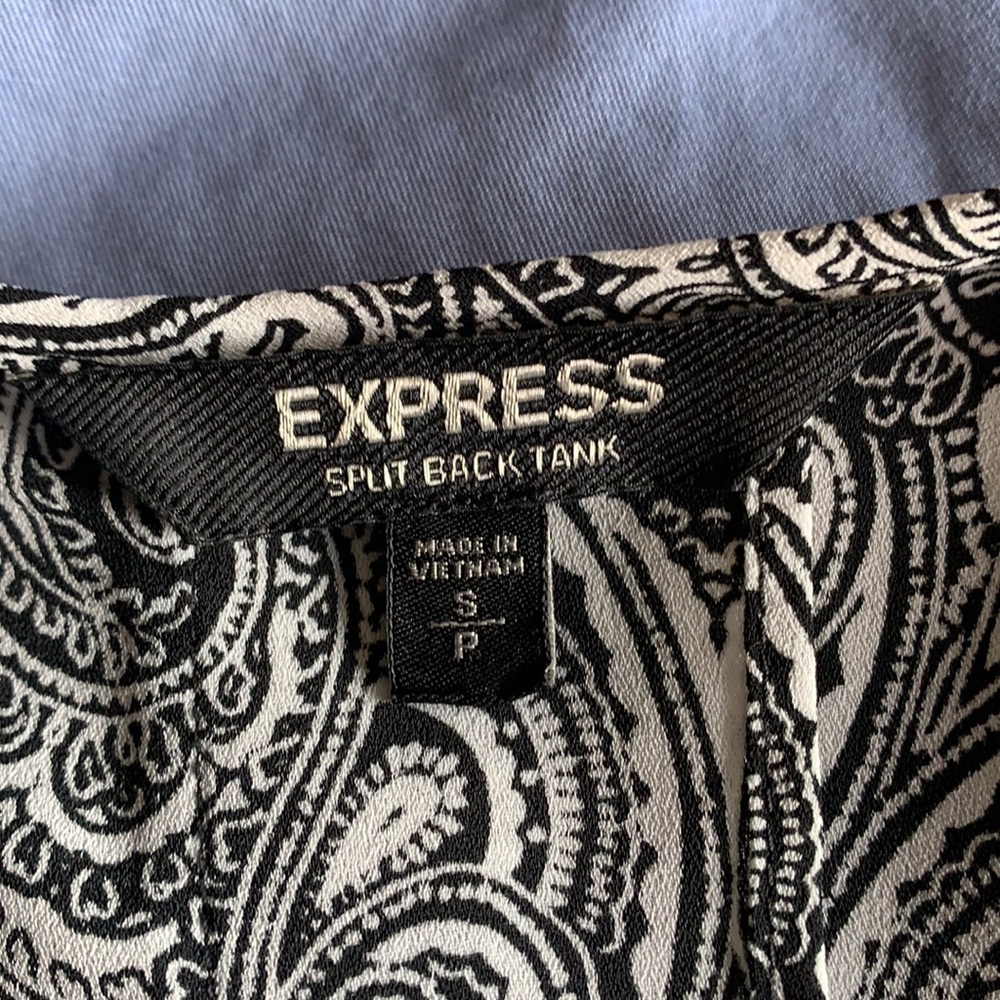 Express Split Back Tank - image 4